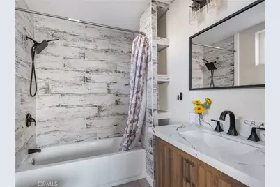 29246 Radio, Barstow, CA 92311 - Photo 32