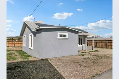 29246 Radio, Barstow, CA 92311 - Photo 10