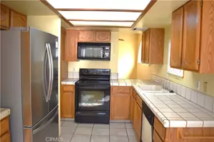 19282 Pine Way, Apple Valley, CA 92308 - Photo 4