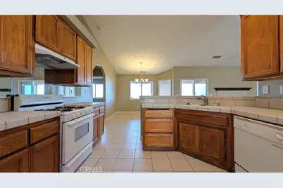 18292 Verano, Hesperia, CA 92345 - Photo 8