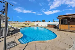 17598 Linden, Hesperia, CA 92345 - Photo 32