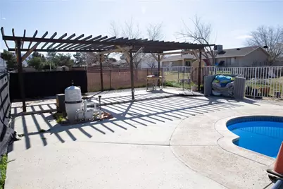 18804 Vine Street, Hesperia, CA 92345 - Photo 20