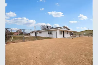 16730 Batson, Victorville, CA 92395 - Photo 22