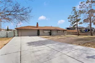 16463 Solvang Ave, Victorville, CA 92394 - Photo 34