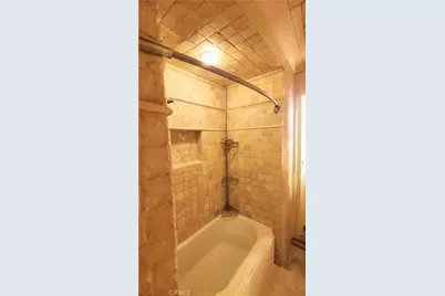 5883 Fremontia, Oak Hills, CA 92344 - Photo 12