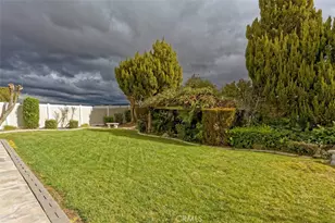 15605 Fairbanks Dr, Victorville, CA 92394 - Photo 36