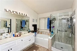 15605 Fairbanks Dr, Victorville, CA 92394 - Photo 32