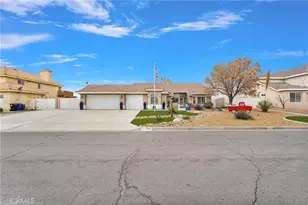 12840 Mar Vista Dr, Apple Valley, CA 92308 - Photo 2