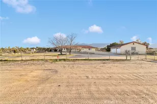 329 Lindero Rd, Pinon Hills, CA 92372 - Photo 2