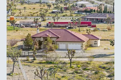 2425 Tokay, Phelan, CA 92371 - Photo 44