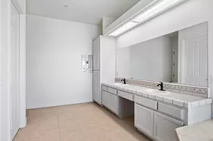 2425 Tokay, Phelan, CA 92371 - Photo 28