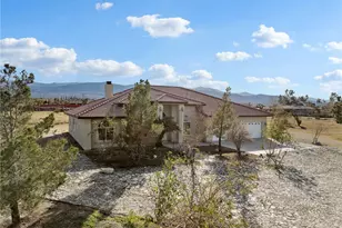 2425 Tokay, Phelan, CA 92371 - Photo 42