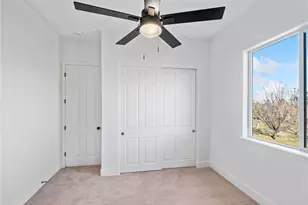 2425 Tokay, Phelan, CA 92371 - Photo 32