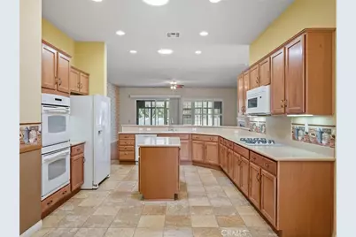 10249 Lakeshore, Apple Valley, CA 92308 - Photo 10