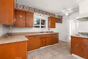 566 S Hepner, Covina, CA 91723 - Photo 14