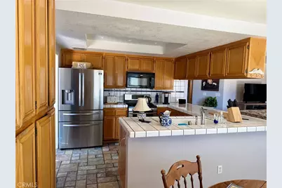12225 San Dimas Street, Victorville, CA 92392 - Photo 8