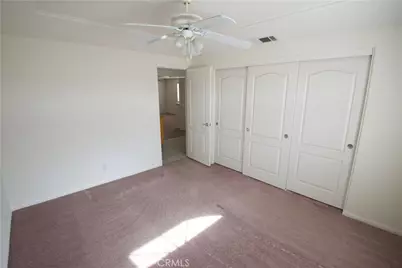 17482 Walnut, Hesperia, CA 92345 - Photo 16