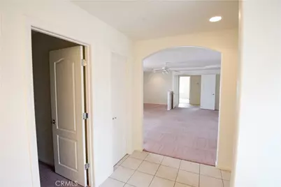 17482 Walnut, Hesperia, CA 92345 - Photo 16