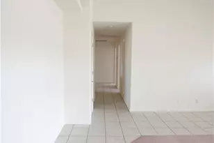 17482 Walnut, Hesperia, CA 92345 - Photo 10