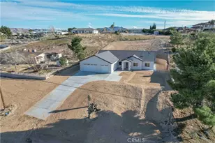 17850 Bangor Ave, Hesperia, CA 92345 - Photo 1