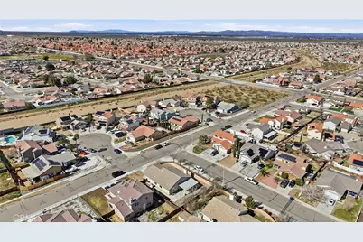 14387 Delicious, Adelanto, CA 92301 - Photo 28