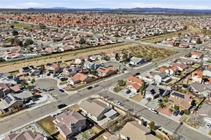 14387 Delicious, Adelanto, CA 92301 - Photo 28