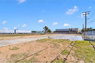 9777 Tamarisk Avenue, Hesperia, CA 92345 - Photo 20