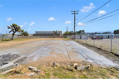 9777 Tamarisk Avenue, Hesperia, CA 92345 - Photo 22