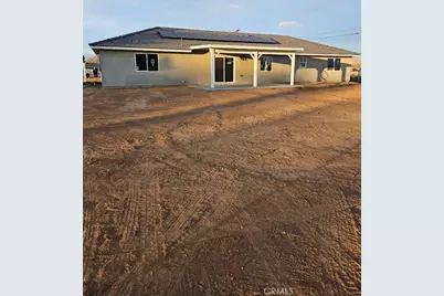 20495 Zuni Road, Apple Valley, CA 92307 - Photo 2