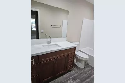 20495 Zuni Road, Apple Valley, CA 92307 - Photo 12