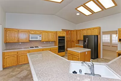13311 Choco, Apple Valley, CA 92308 - Photo 34