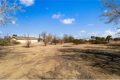 9925 Balsam, Hesperia, CA 92345 - Photo 46