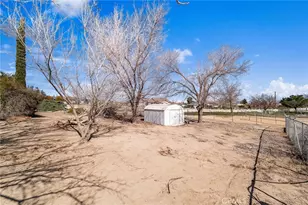 9925 Balsam, Hesperia, CA 92345 - Photo 38