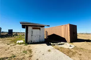 15026 Richmond, Victorville, CA 92394 - Photo 22