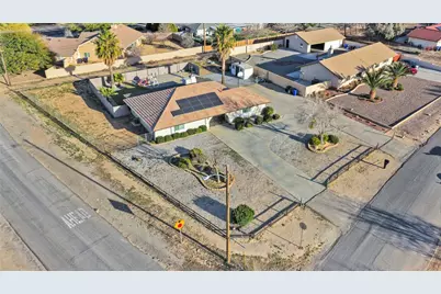 14127 Crow, Apple Valley, CA 92307 - Photo 34