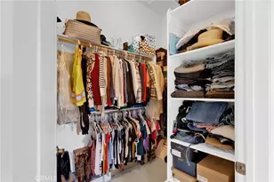 12290 Larch Rd, Oak Hills, CA 92344 - Photo 34