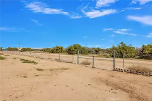 12290 Larch Rd, Oak Hills, CA 92344 - Photo 66