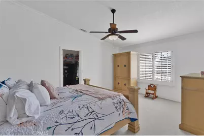 12290 Larch Road, Oak Hills, CA 92344 - Photo 48