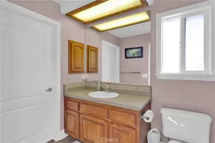12290 Larch Rd, Oak Hills, CA 92344 - Photo 42