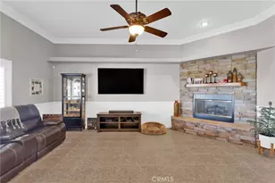 12290 Larch Rd, Oak Hills, CA 92344 - Photo 18