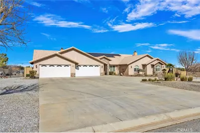 12290 Larch Road, Oak Hills, CA 92344 - Photo 6