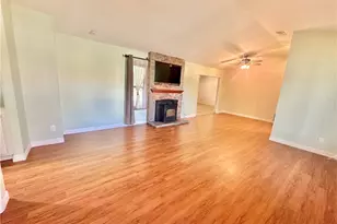 12654 Jade Rd, Victorville, CA 92392 - Photo 6