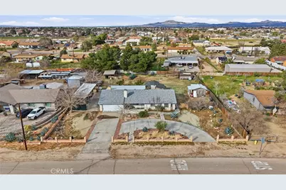 15572 Riverside Street, Hesperia, CA 92345 - Photo 46