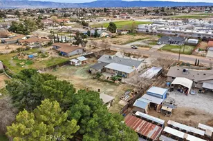 15572 Riverside St, Hesperia, CA 92345 - Photo 52