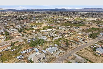 15572 Riverside Street, Hesperia, CA 92345 - Photo 50