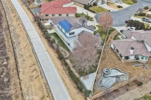 18475 Trout, Victorville, CA 92395 - Photo 68