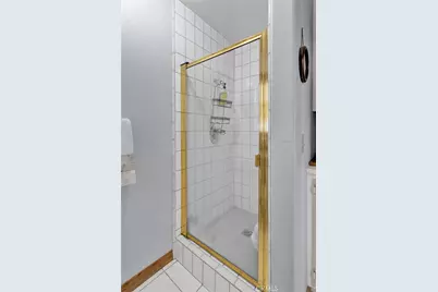 18475 Trout, Victorville, CA 92395 - Photo 38