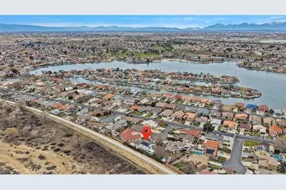 18475 Trout, Victorville, CA 92395 - Photo 70