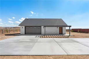 23670 Shirwaun, Apple Valley, CA 92307 - Photo 48