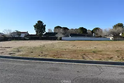 14817 Crofton Lane, Helendale, CA 92342 - Photo 2